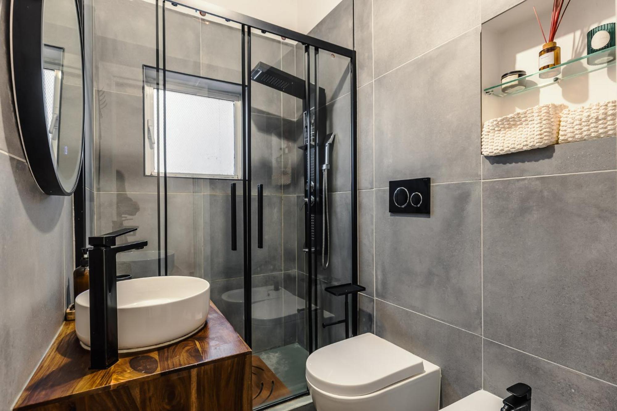 Nvmen Apartment Rom